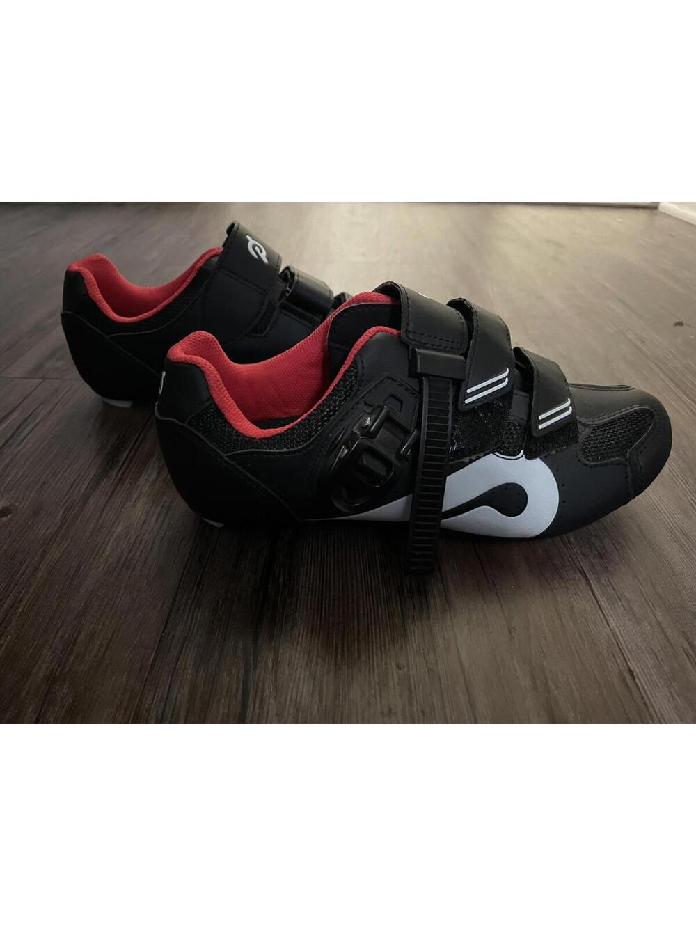 Peloton Offical Cycling Shoes Size 38